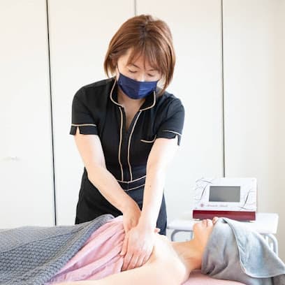 Y_ STYLE松戸/不調改善バストケア/トリコになるロミロミリンパマッサージ/フェイシャル