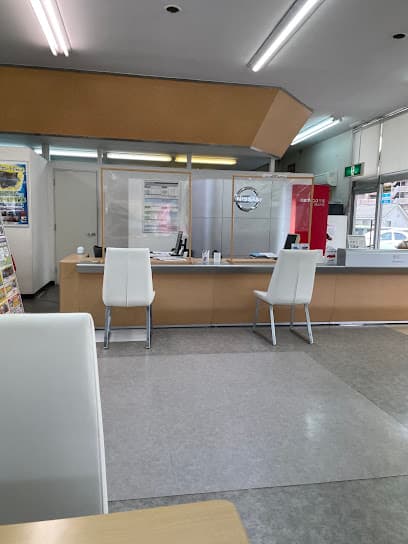 日産プリンス千葉販売株式会社新松戸店